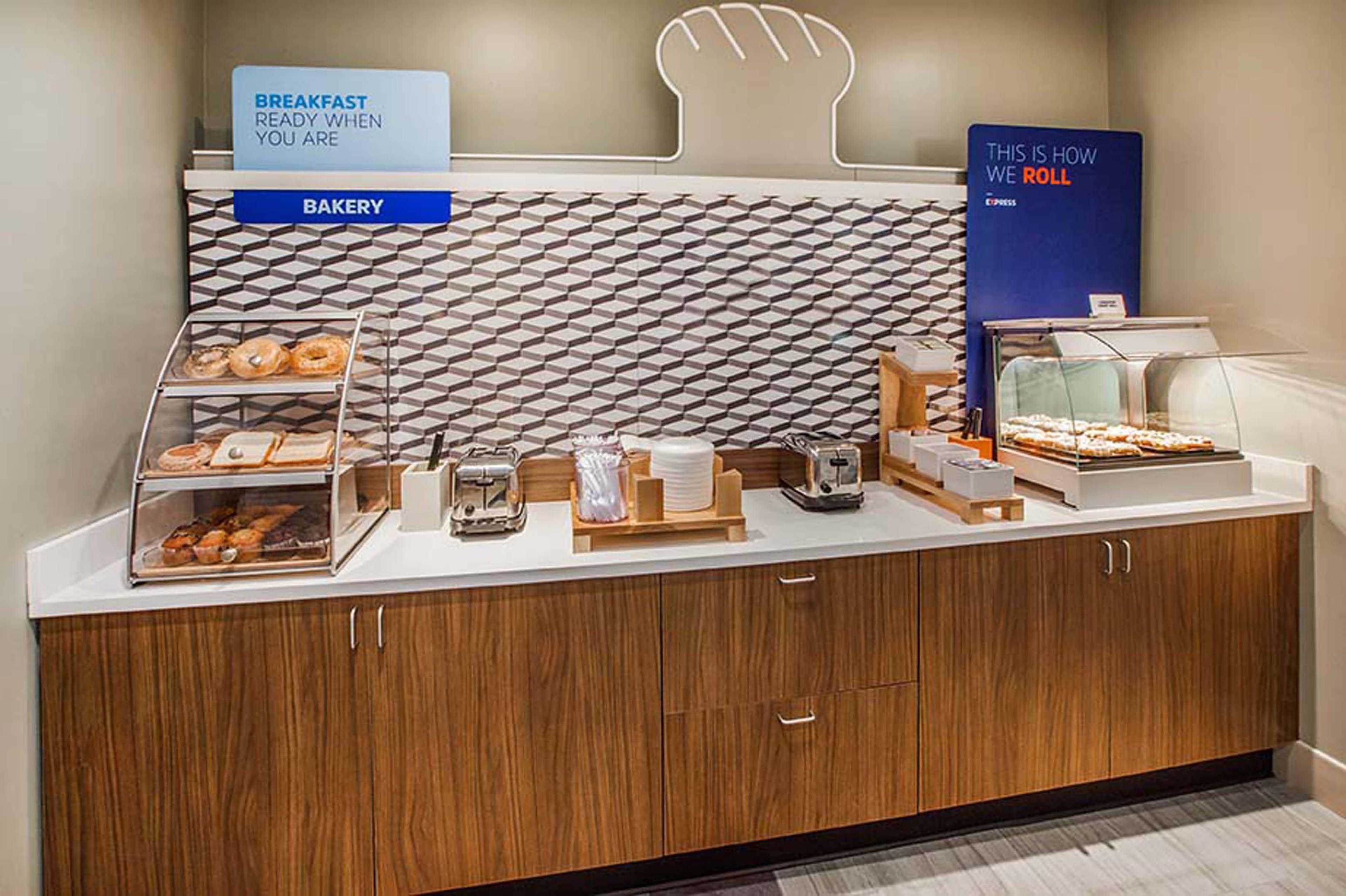 Holiday Inn Express Nags Head Oceanfront By Ihg Εξωτερικό φωτογραφία